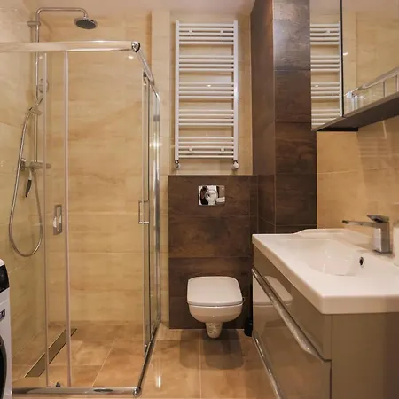 Apartament Bursztynowy 슈비노우이스쳬